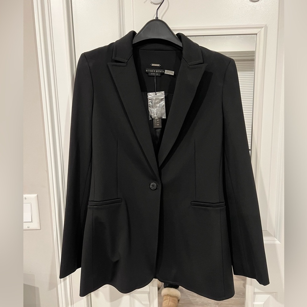 Alice + Olivia Classic Black Blazer